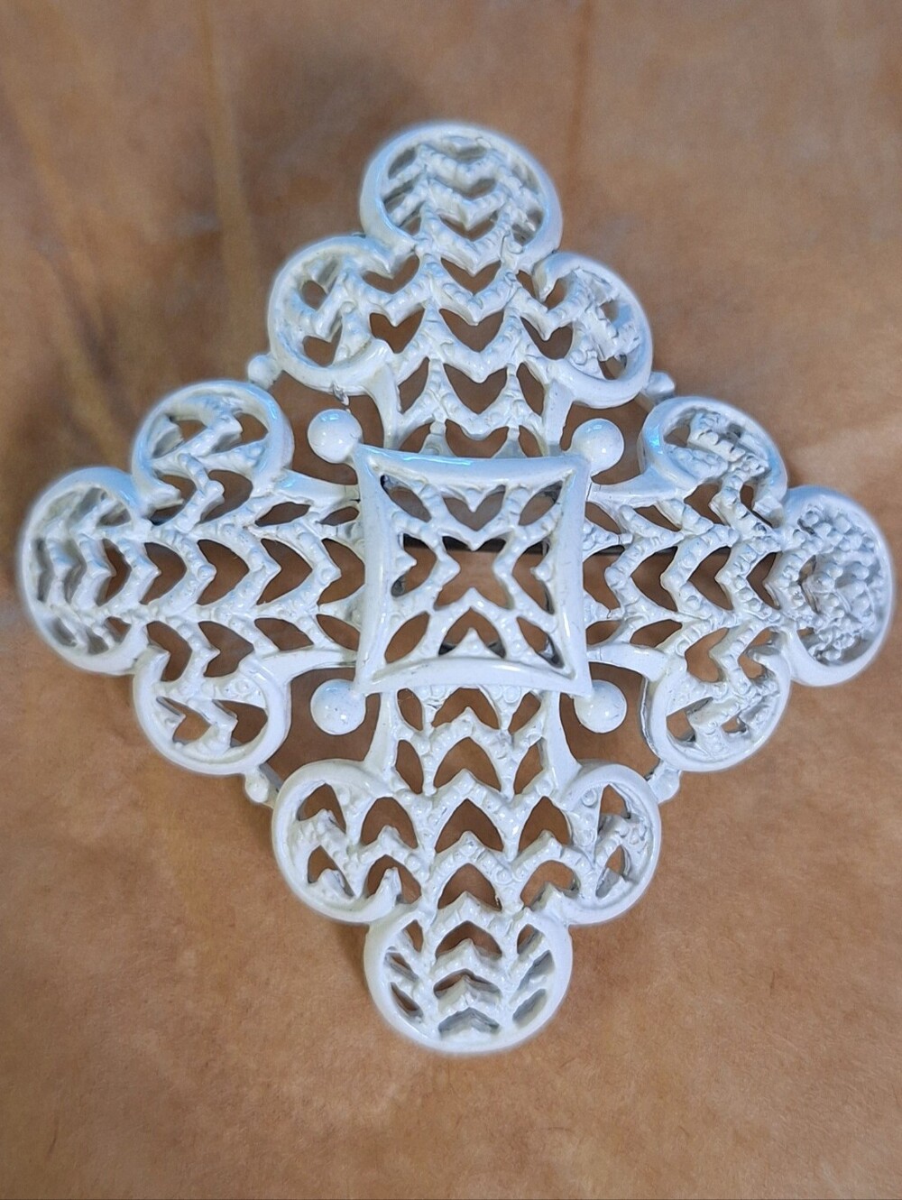 Vintage Signed Lisner Maltese Cross Filigree Brooch, Mid Century 1950, 1960